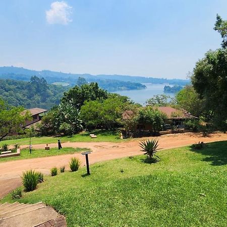 Da Gama Lake Cottages - Coral Tree And Cormorant Cottages White River Luaran gambar